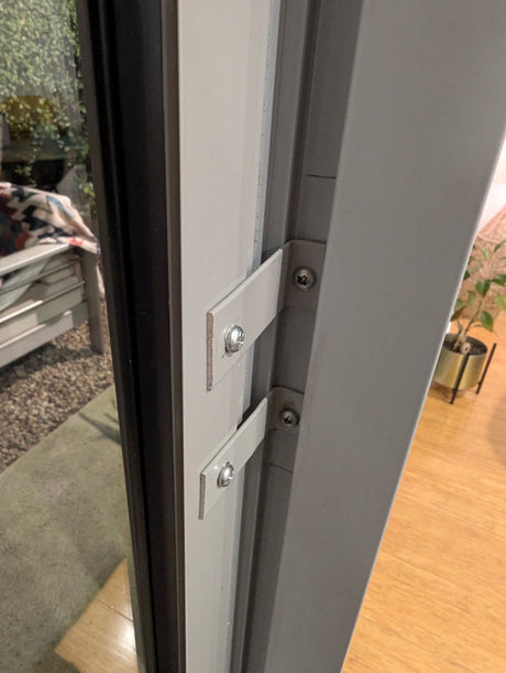 PLATE to connect pet door to frame OR Angle Bracket